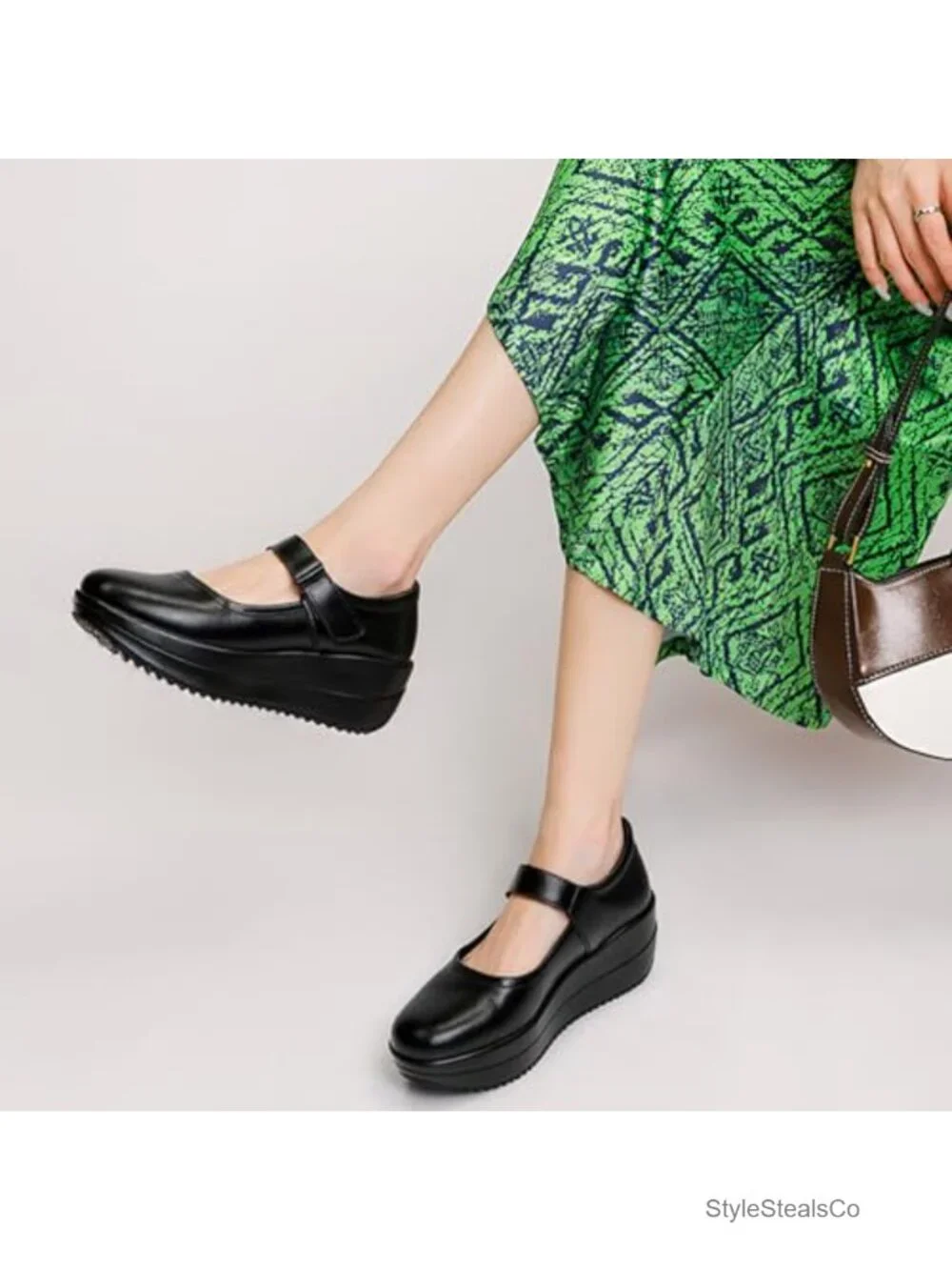 N/A comfortable platform